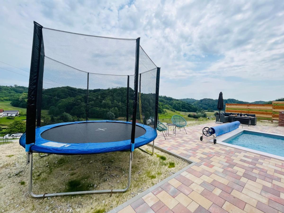 Holiday House Adamo Selno Dış mekan fotoğraf